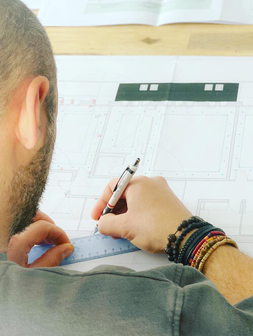 DEL<font color=#004986>elec</font>